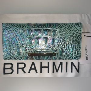 NWT Brahmin Wonderland Ady Leather Wallet Iridescent Melbourne